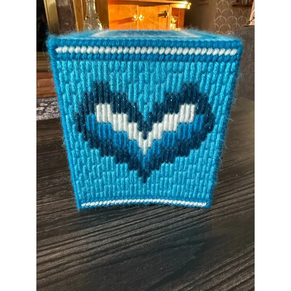 6/$25 Artisan Made Bright Blue Heart Tissue Box Cover